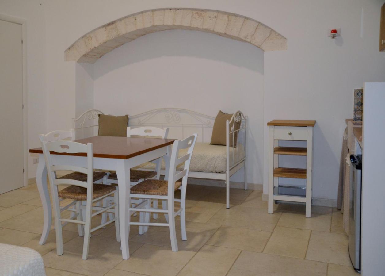 Masseria Poli Country House コンヴェルサーノ エクステリア 写真