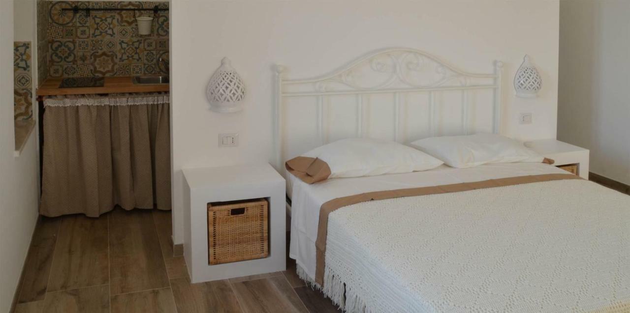 Masseria Poli Country House コンヴェルサーノ エクステリア 写真