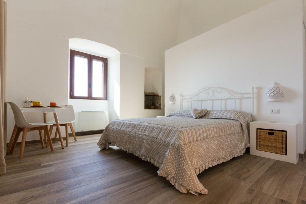 Masseria Poli Country House コンヴェルサーノ エクステリア 写真